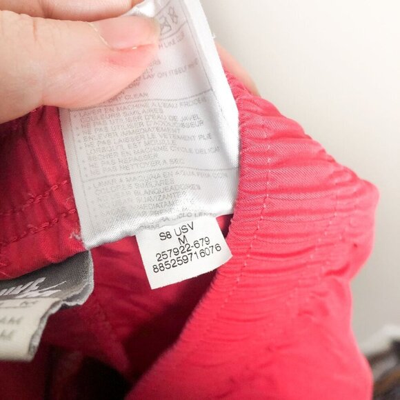 Nike Club Striped Pink Athletic Basic Shorts Medium Womens Active Athletic - Picture 7 of 7